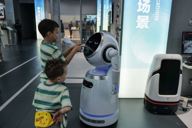 活力中国调研行丨 “百亿级”营收背后,北京机器人产业如何释放活力